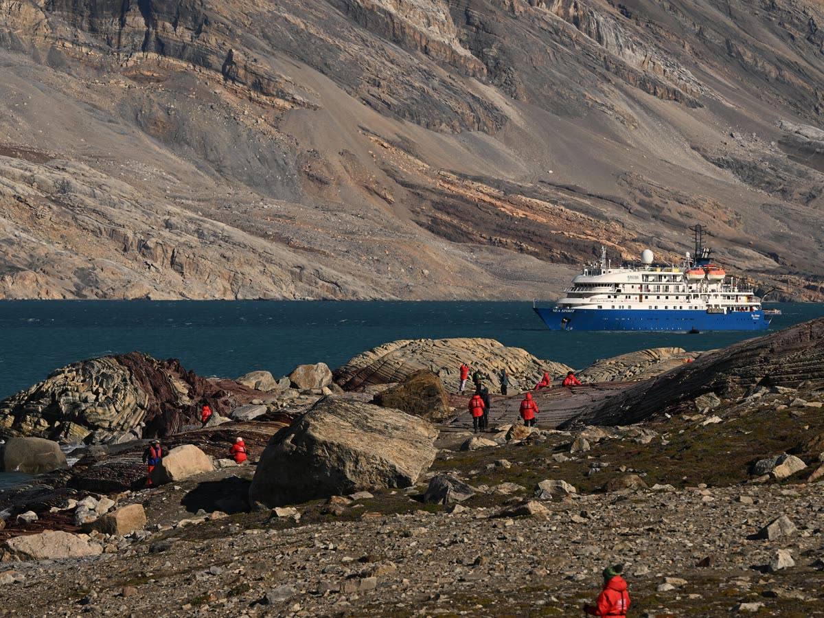 Drei Perlen der Arktis: Spitzbergen, Grönland & Island | ab Longyearbyen bis Reykjavík | MS SEA SPIRIT