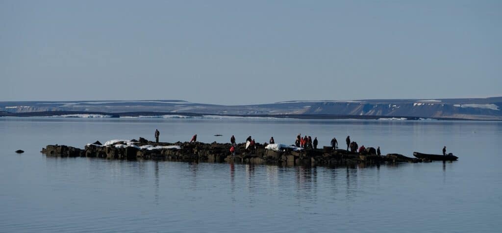 Birgit Lutz bei einem Vortrag über Spitzbergen in der Hinlopenstraße